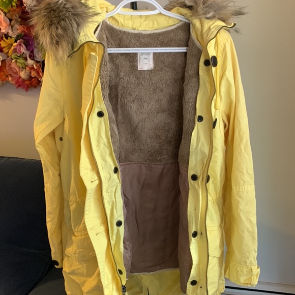 Gap Winter Parka - Picture 4 of 7
